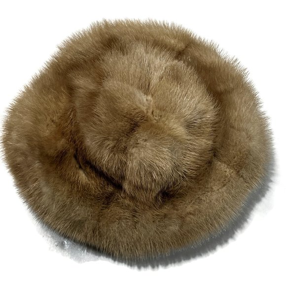 Womens Fur Pillbox Hat Ferriss Fur Service Pensacola FL Approx 6.5" DIA - Picture 2 of 4